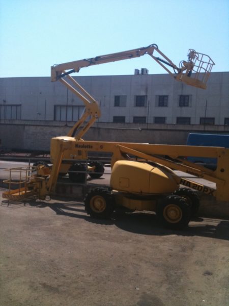 Piattaforma semovente articolata Haulotte